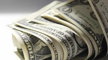 استقرار الصرف.. سعر الدولار يسجل 47.67 جنيه في تعاملات البنوك المصرية اليوم